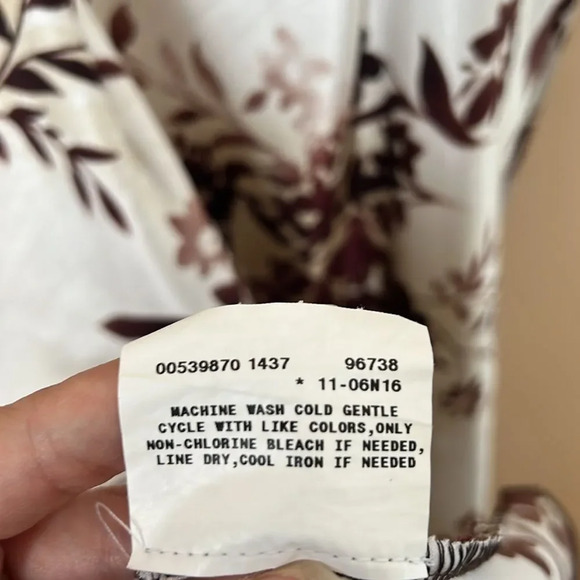 BCX vintage midi floral silky material dress size 3 - Picture 7 of 9